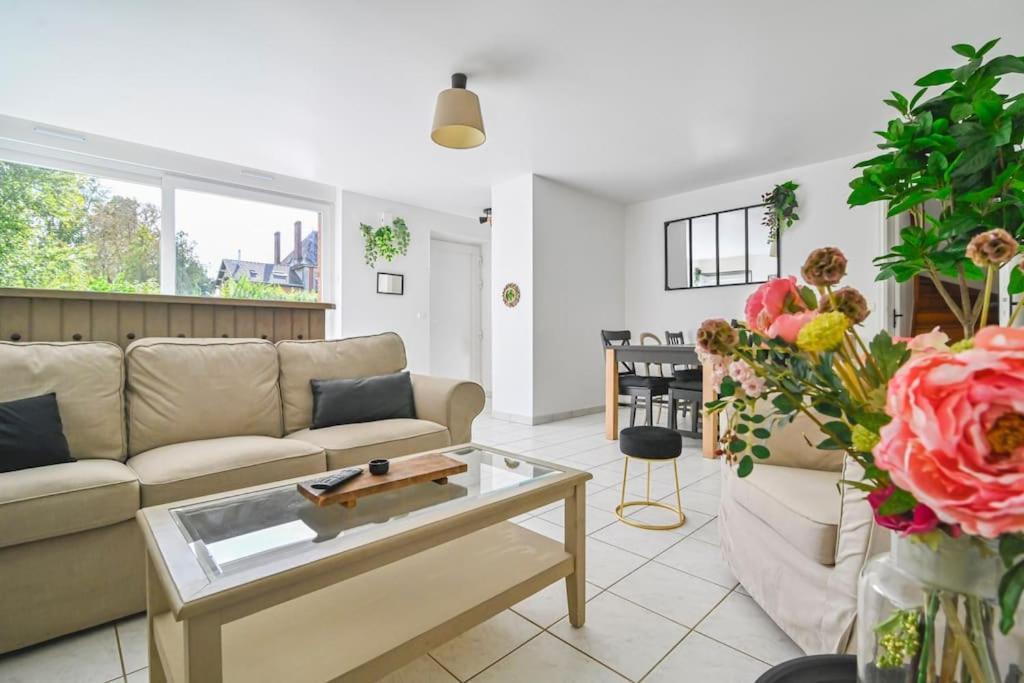 Apartament Logis Du Lys Boult-sur-Suippe Zewnętrze zdjęcie